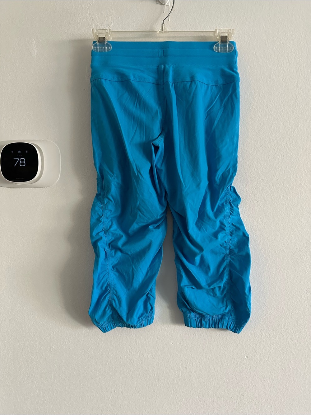 Ivivva Bright Blue Girls' Active Capri Pants girl 8